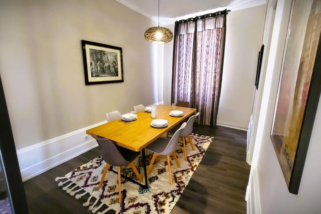 Appartement De La Bibliotheque ブザンソン エクステリア 写真