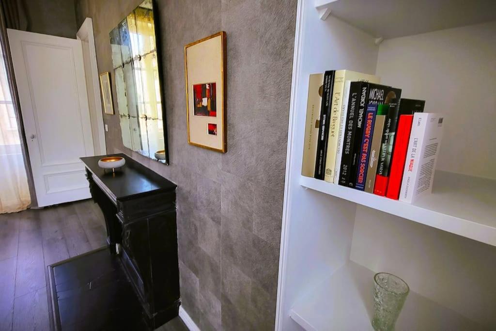 Appartement De La Bibliotheque ブザンソン エクステリア 写真